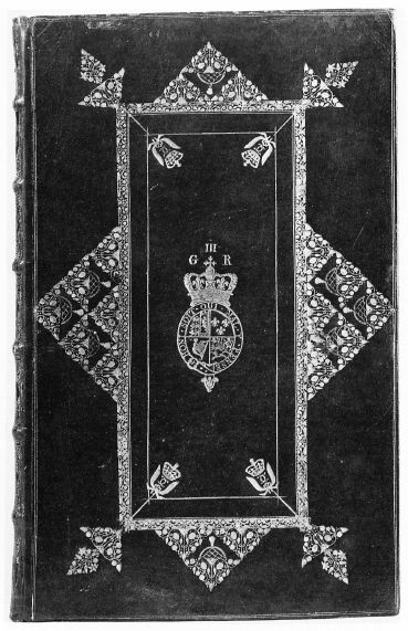 Plik:Rectangular style, Oprawa z dekoracją rectangular style z monogramami króla Karola II i dodanym później herbem Jerzego III, repr. wg Nixon, Foot 1992.jpg
