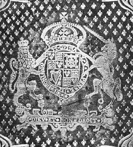 Plik:Dewiza władców Anglii w kartuszu inskrypcyjnym oprawy z superekslibrisem króla Jakuba I Stuarta, przed 1625, fot. wg Nixon, Foot 1992.jpg