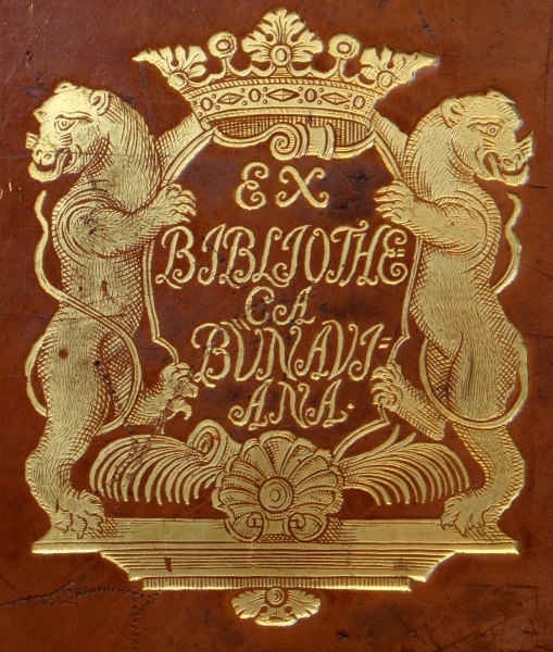 Plik:Konsola pod herbem i trzymaczami w superekslibris Henryka von Bunau, XVIII w., Biblioteka Polska w Paryżu, fot. A. Wagner.jpg