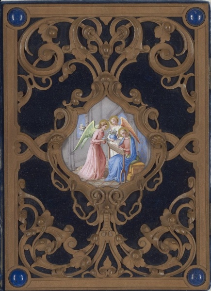 Plik:Płaskorzeźbiona dekoracja, opr. płaskorzeźbiona w drewnie gruszy z emaliowanym medalionem, Paryż, poł. XIX w., BnF Paryż, reliures..jpg