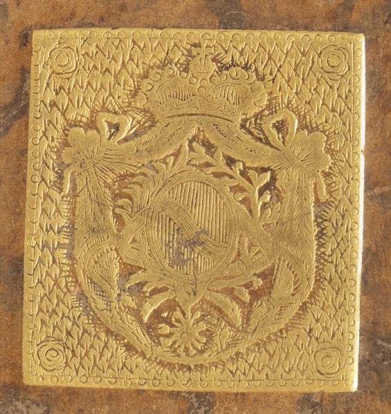 Plik:Płaszcz w superekslibrisie ks. Aleksandra Lubomirskiego, kon. XVIII-pocz. XIX w., MNK, Kraków, fot. MNK Kraków.jpg