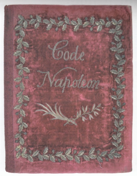 Plik:Haftowane oprawy, Haftowana oprawa pudła na kodeks Napoleona, Paryż, 1808, fot. wg Tomaszewski 2013, t. 2.jpg