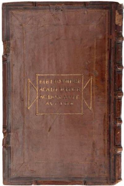 Plik:Tabula ansata, Oprawa z dekoracją w typi tabula ansata, Kraków, 1583.1584, BJ Kraków, fot. BJ Kraków.jpg