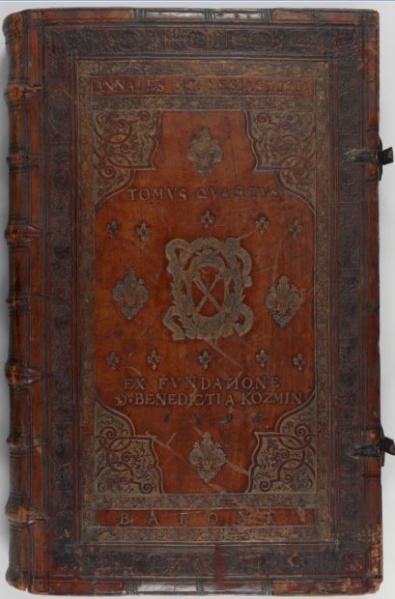 Plik:Fundacyjne oprawy, Oprawa z fundacji Benedykta z Koźmina dla Bibl. Kolegium Większego w Krakowie, 1596; BJ, fot. BJ.jpg
